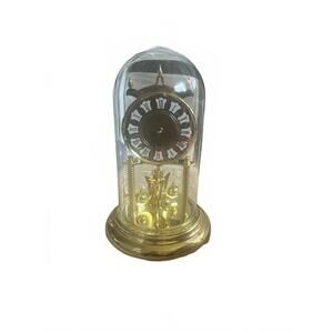 Vintage Elgin Clock In Japan all plastic anniversary clock.